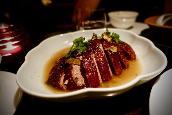 Hakkasan signature dishes Steamed selection of Dim Sum (8pieces)
Black Truffle Roasted Duck
Hakkasan Signature Peking Duck